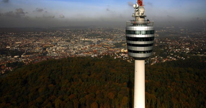 Beste in Bremen Shares Viertel Magic, Stuttgart Shares TV Tower Views
